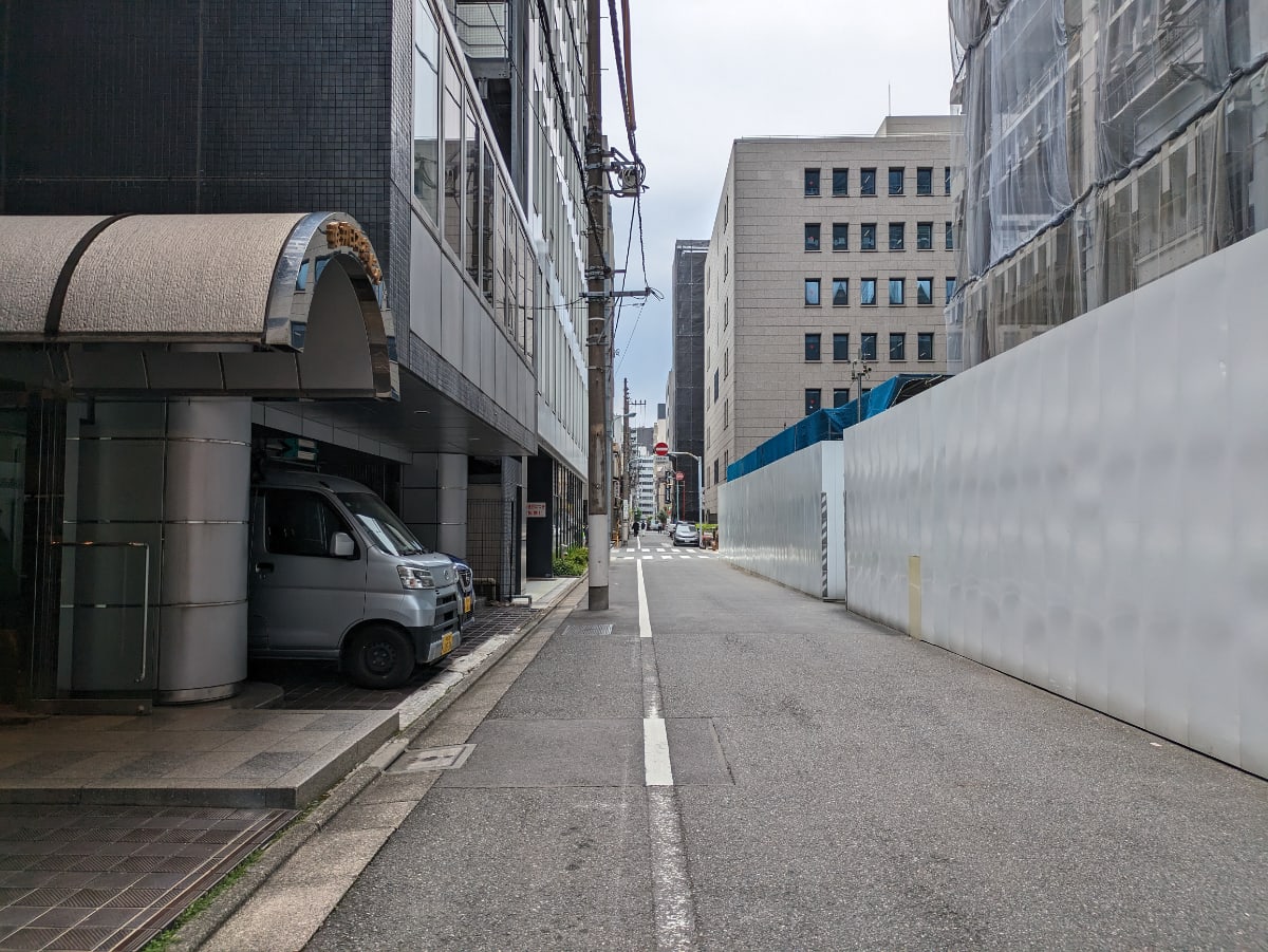 v20250920150703/fresh/building/J00100382755_2