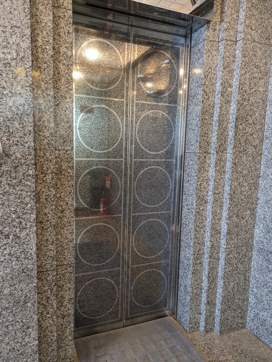 v20250920150703/fresh/building/J00100382755_4