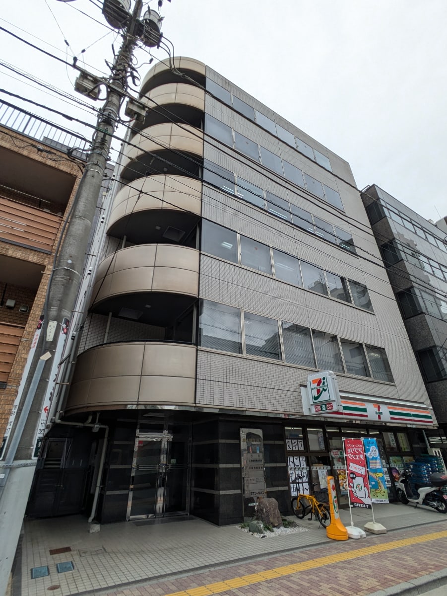 v20250920150703/fresh/building/J00100385224_5