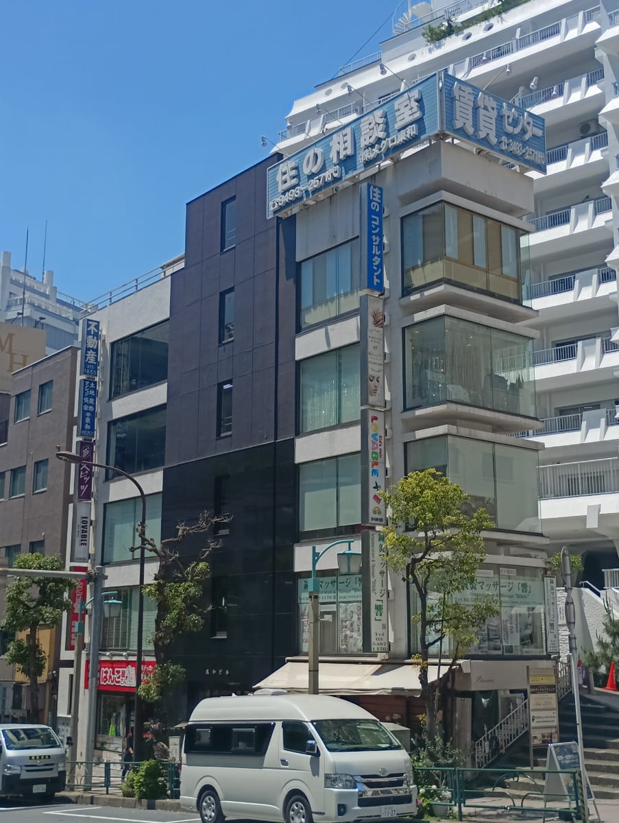 v20250920150703/fresh/building/J00100386589_6