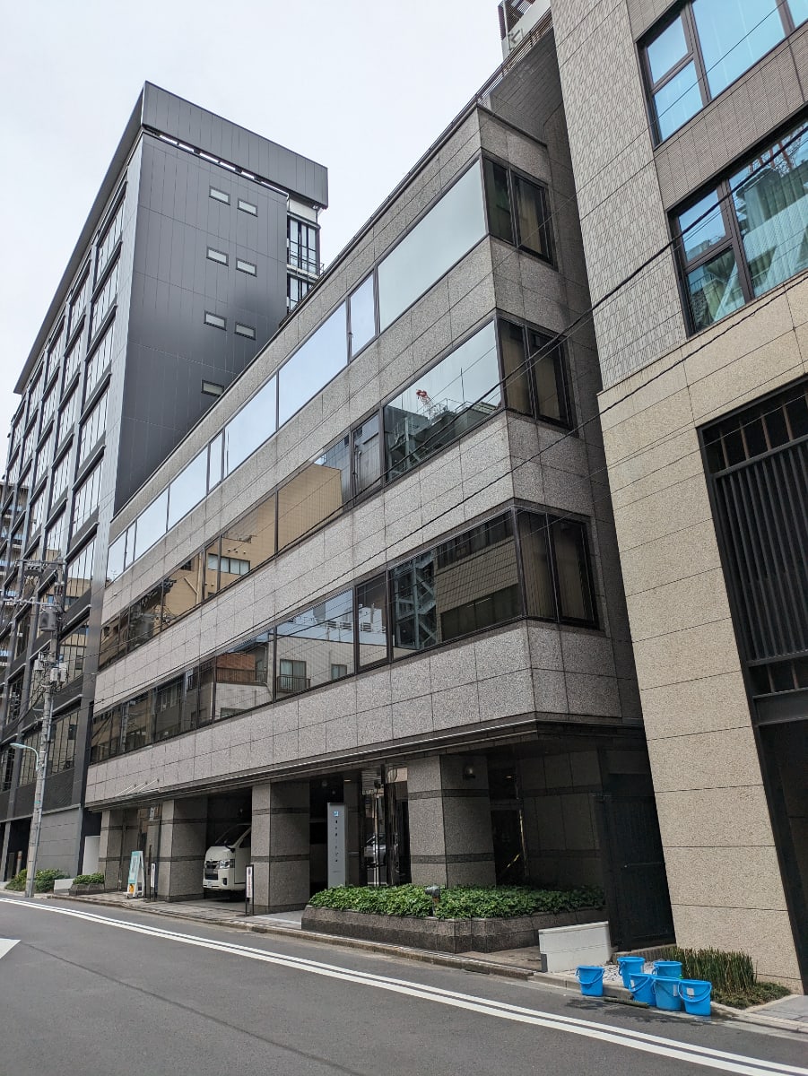 v20250920150703/fresh/building/J00100386975_6