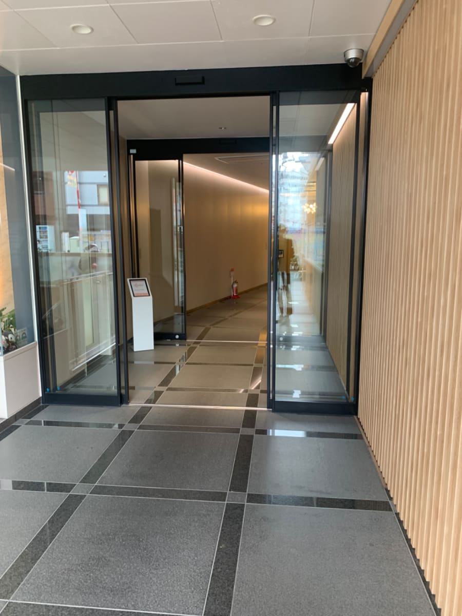v20250920150703/fresh/building/J00100389550_3