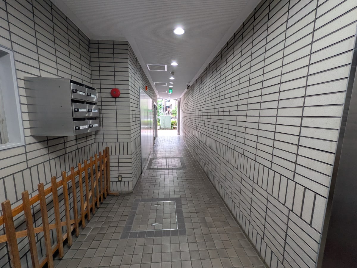 v20250920150703/fresh/building/J00100390822_19