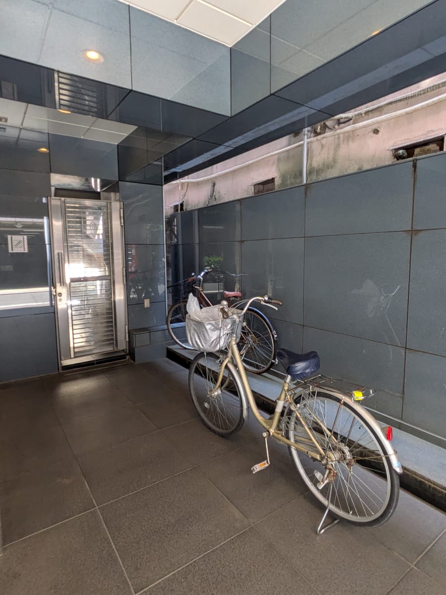 v20250920150703/fresh/building/J00100393265_12