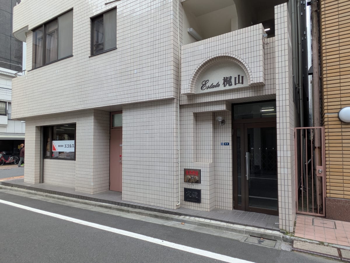 v20250920150703/fresh/building/J00100393649_12