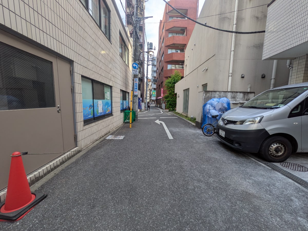 v20250920150703/fresh/building/J00100393958_11