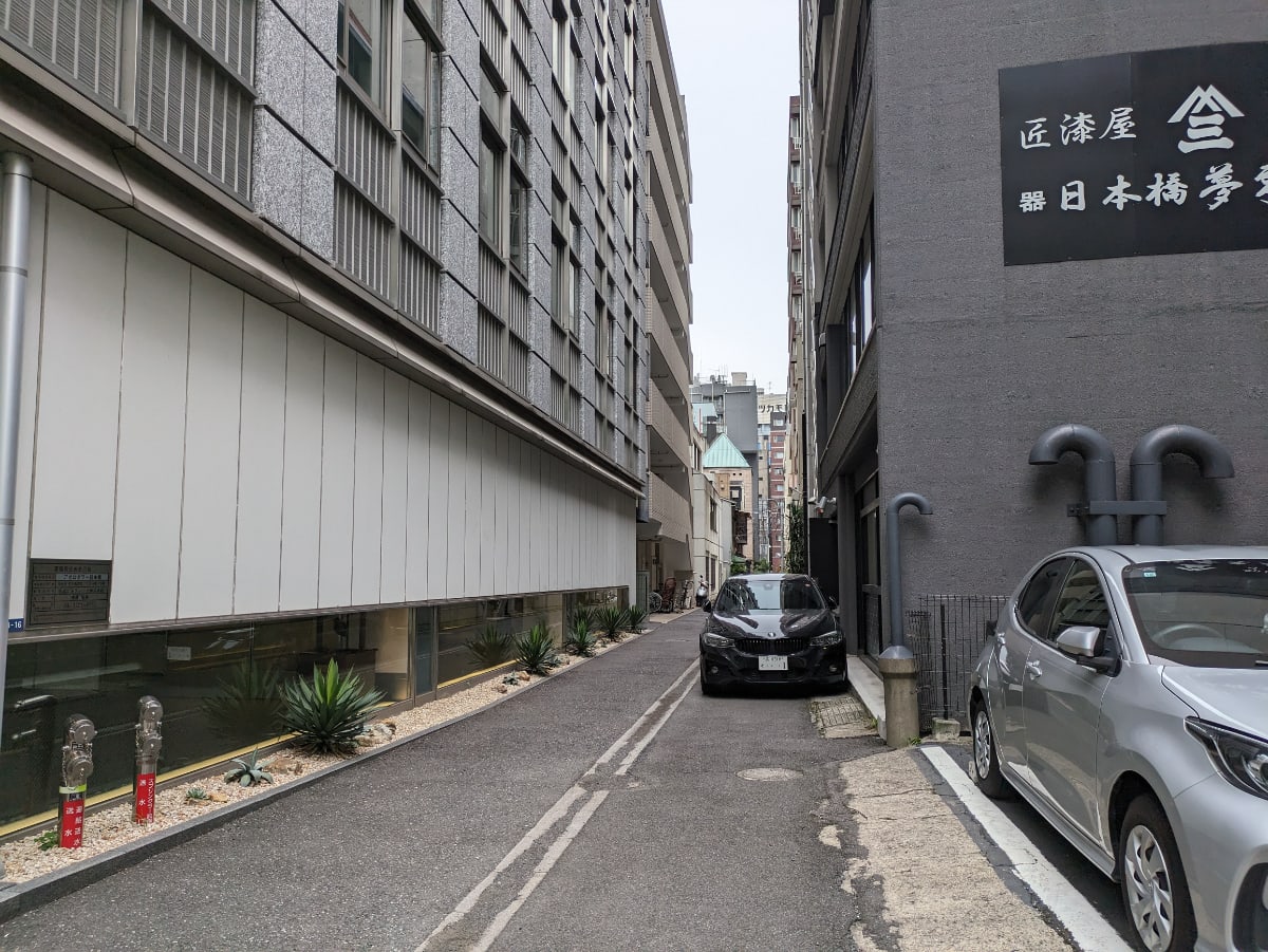 v20250920150703/fresh/building/J00100395963_2