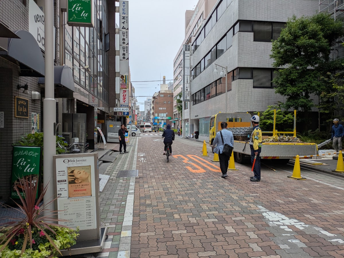 v20250920150703/fresh/building/J00100402037_11