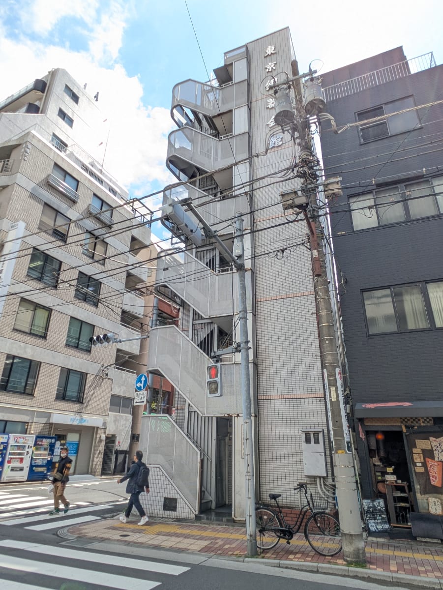 v20250920150703/fresh/building/J00100404525_5