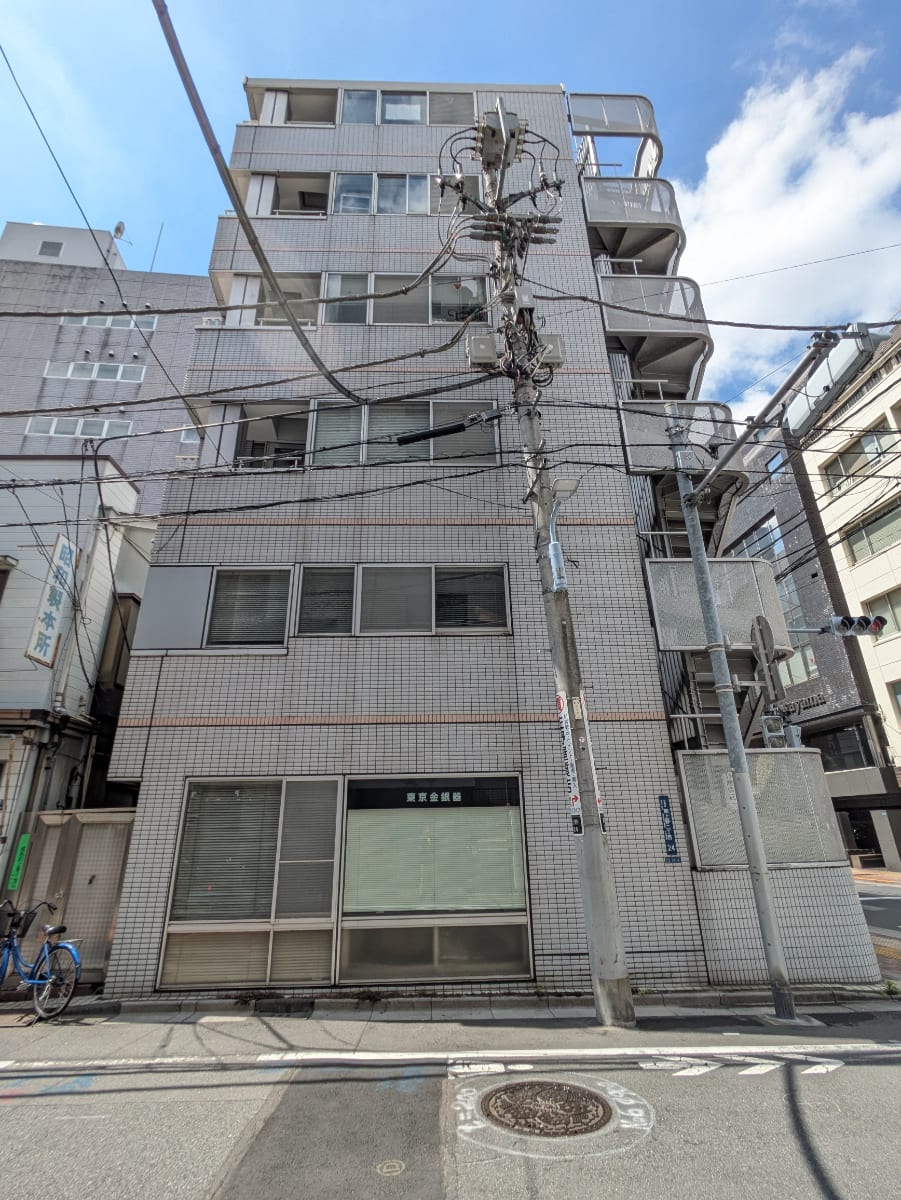 v20250920150703/fresh/building/J00100404525_9