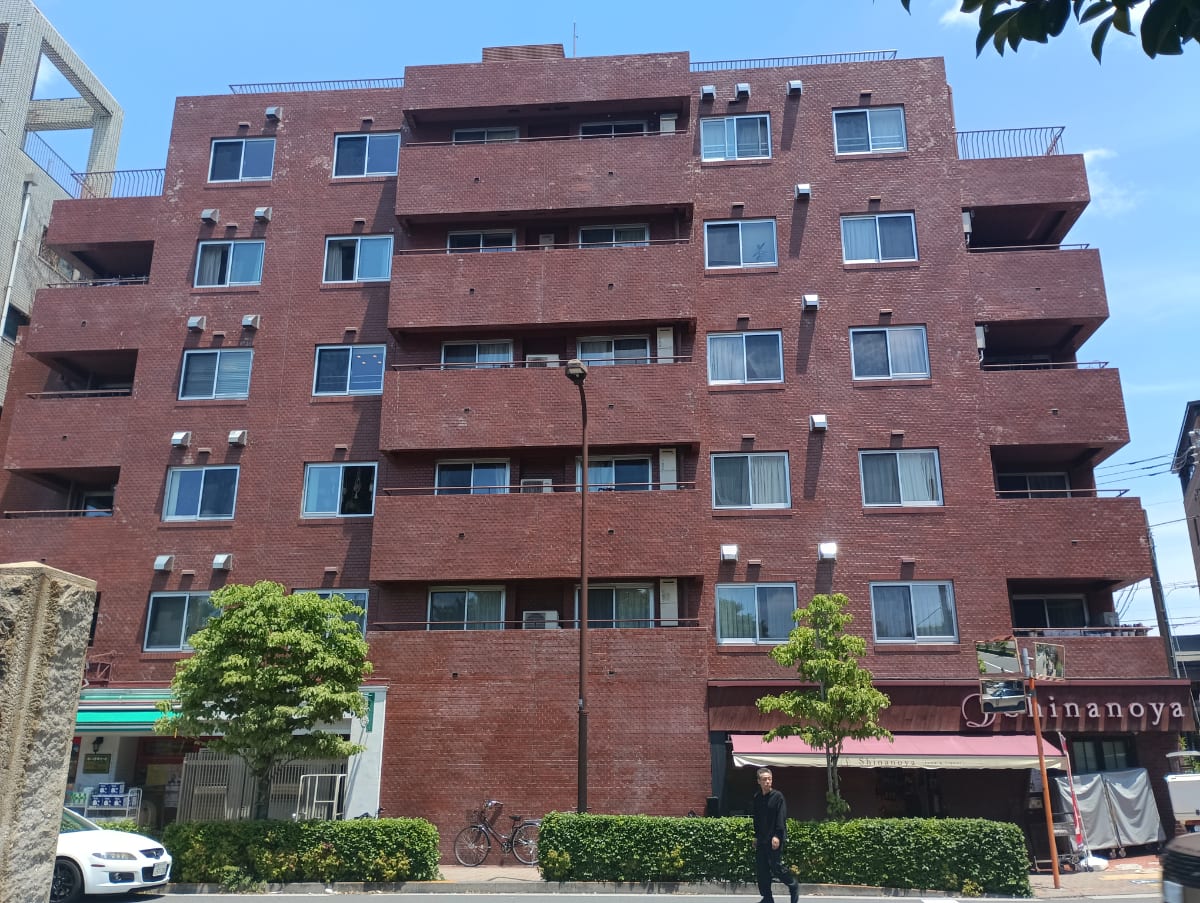 v20250920150703/fresh/building/J00100405715_1