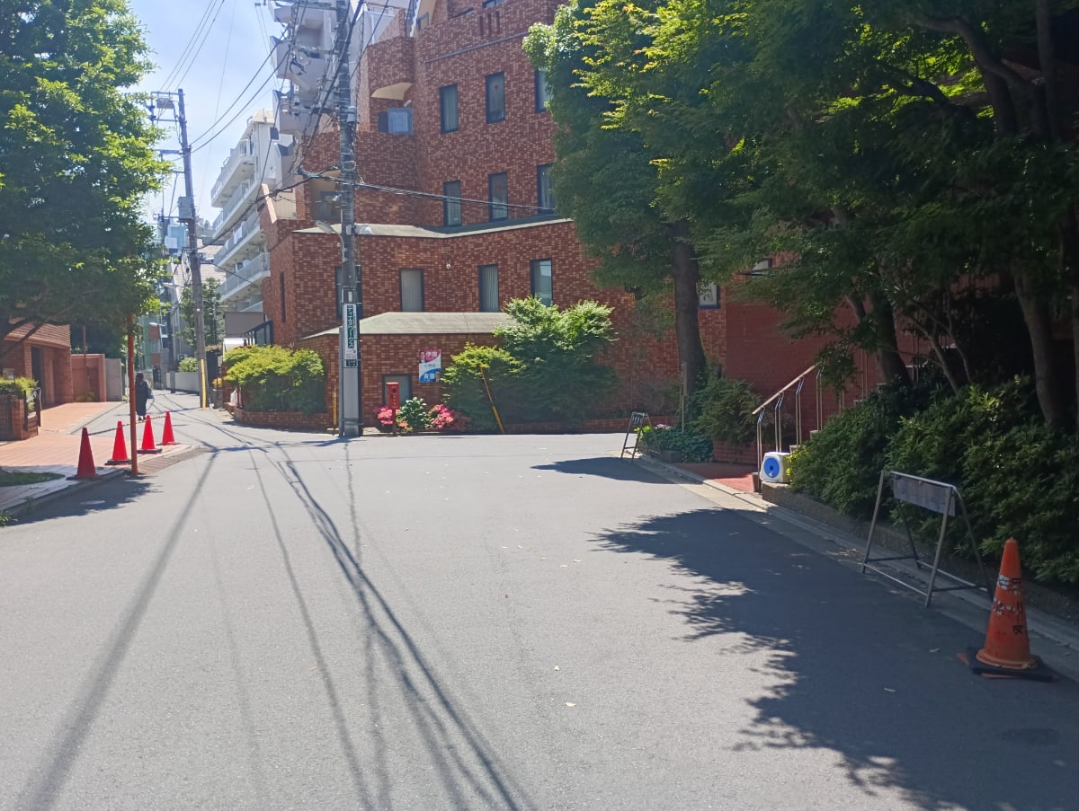 v20250920150703/fresh/building/J00100405715_12