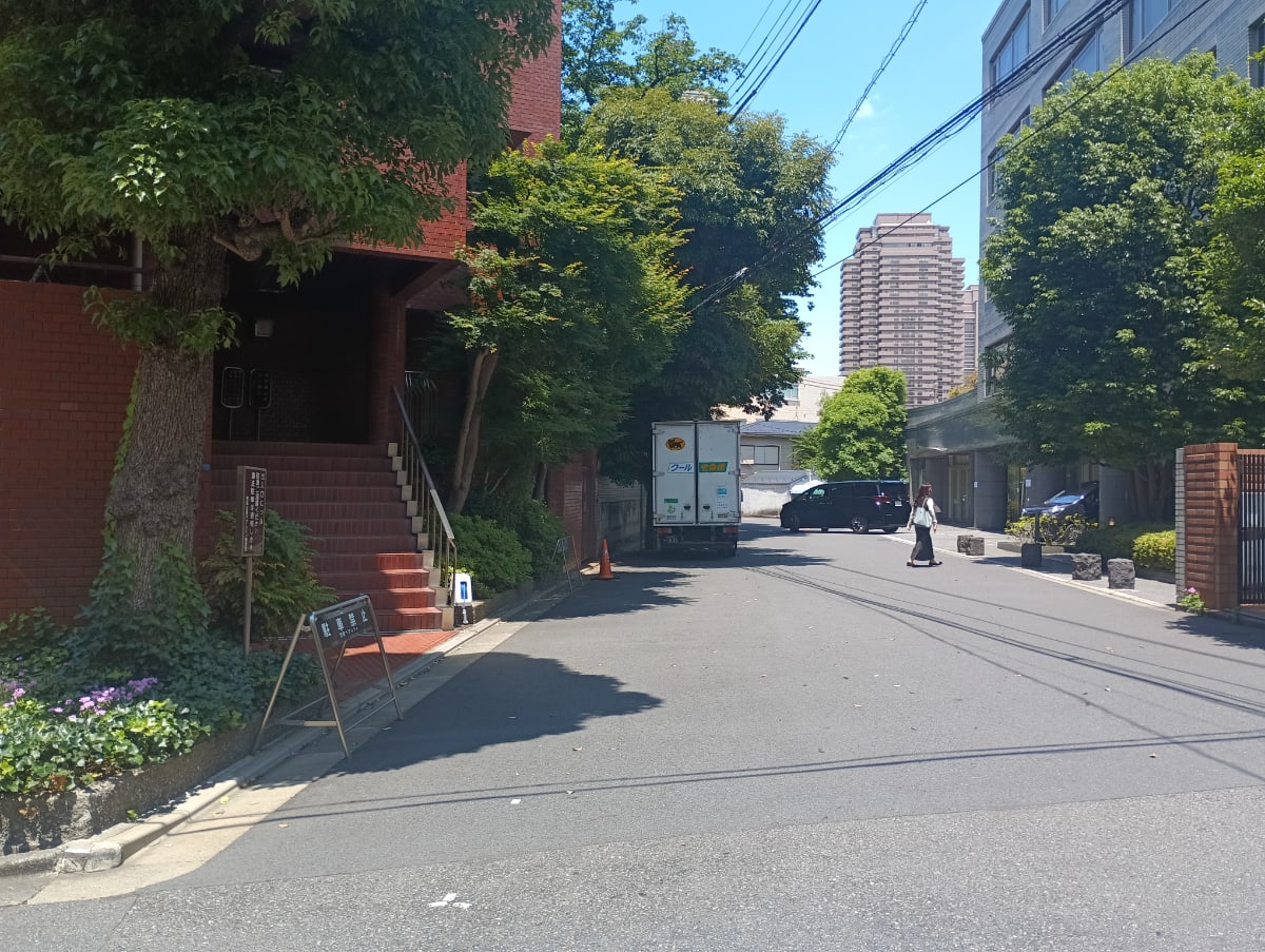 v20250920150703/fresh/building/J00100405715_13