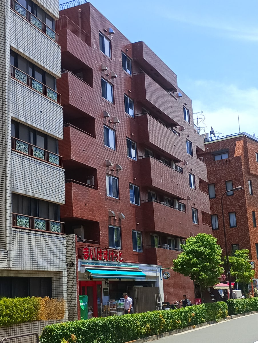 v20250920150703/fresh/building/J00100405715_5