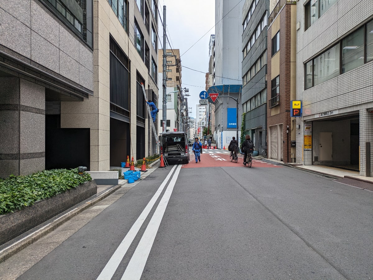 v20250920150703/fresh/building/J00100408073_9
