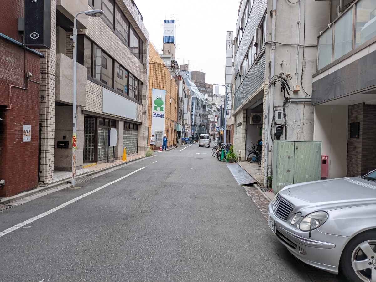 v20250920150703/fresh/building/J00100417288_2