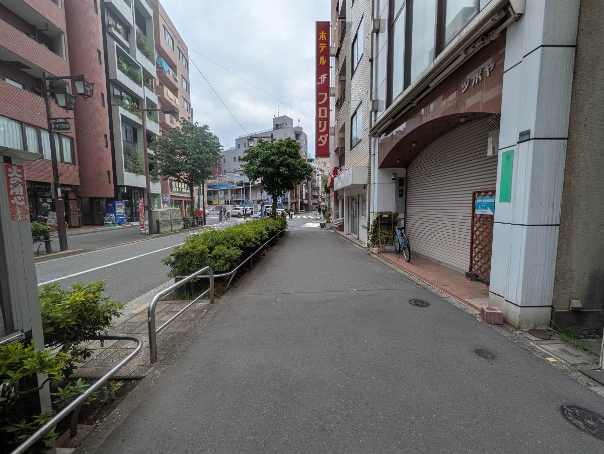 v20250920150703/fresh/building/J00100418161_2