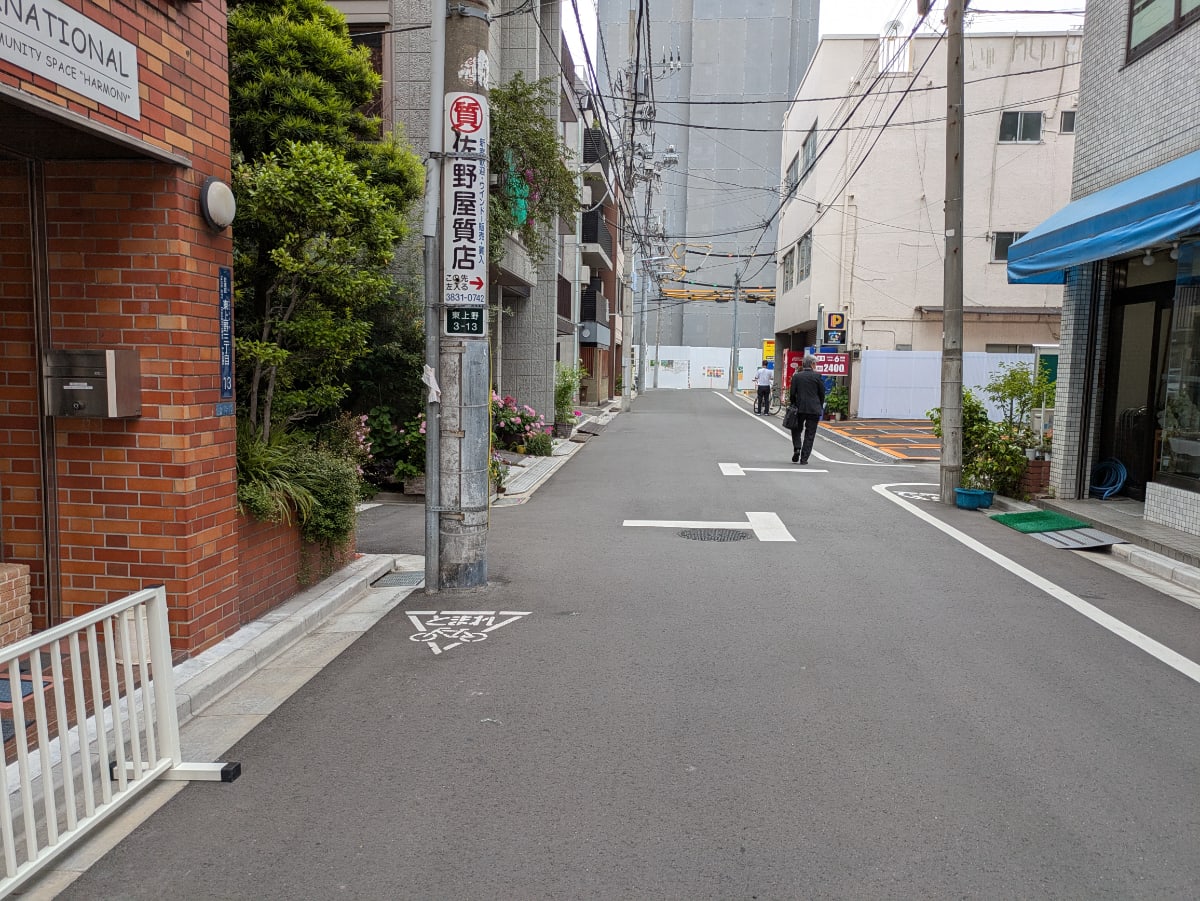 v20250920150703/fresh/building/J00100464870_2