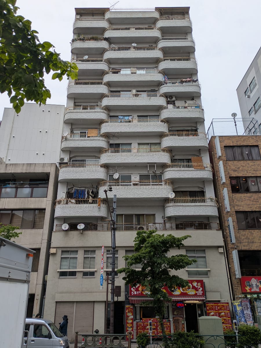 v20250922150703/fresh/building/J00100364307_1