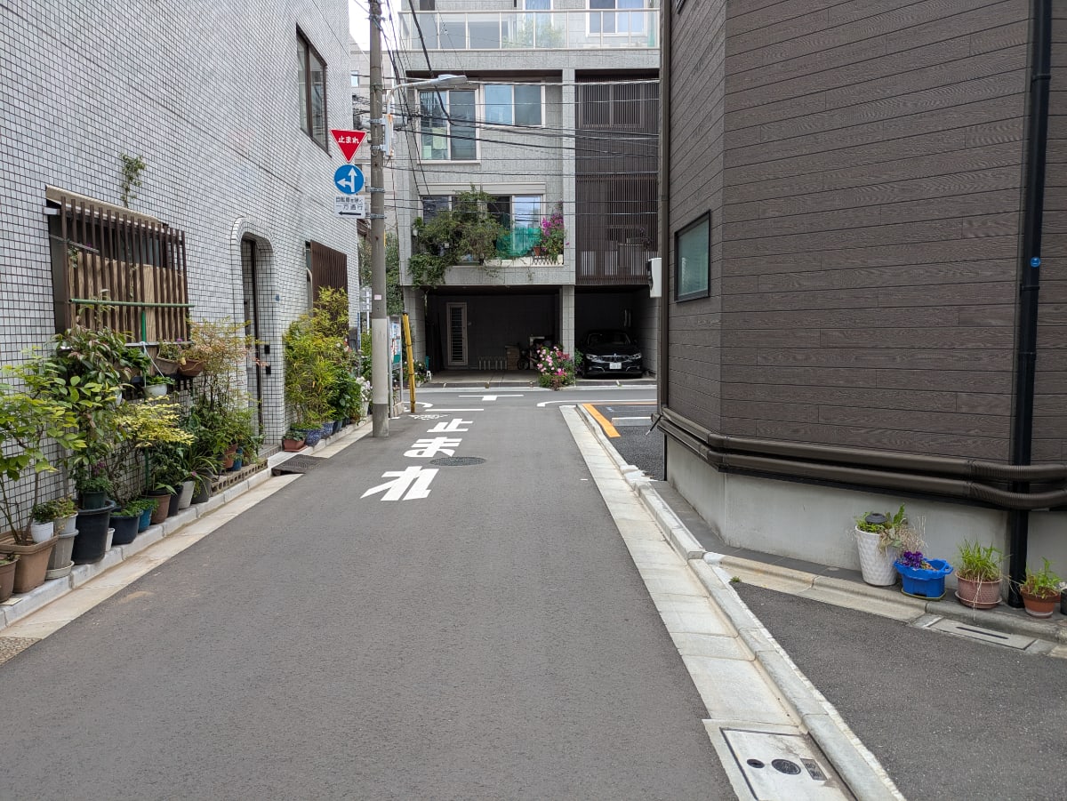 v20250922150703/fresh/building/J00100366449_2