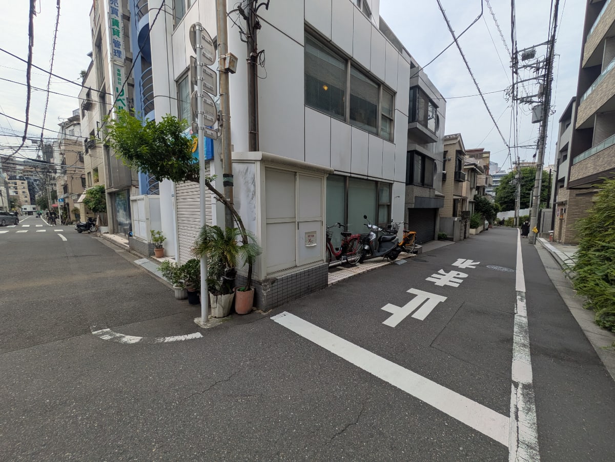v20250922150703/fresh/building/J00100376963_7