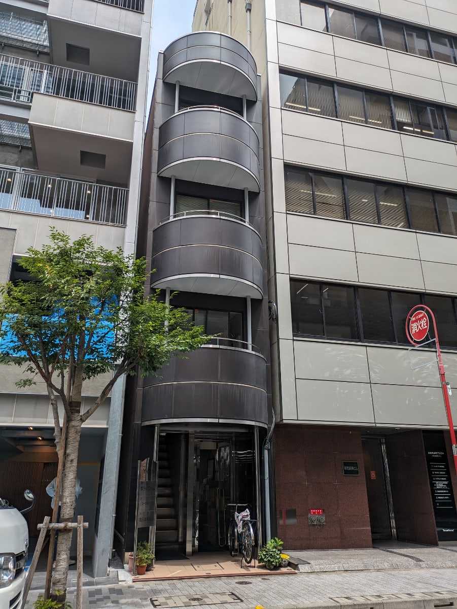 v20250922150703/fresh/building/J00100378403_5