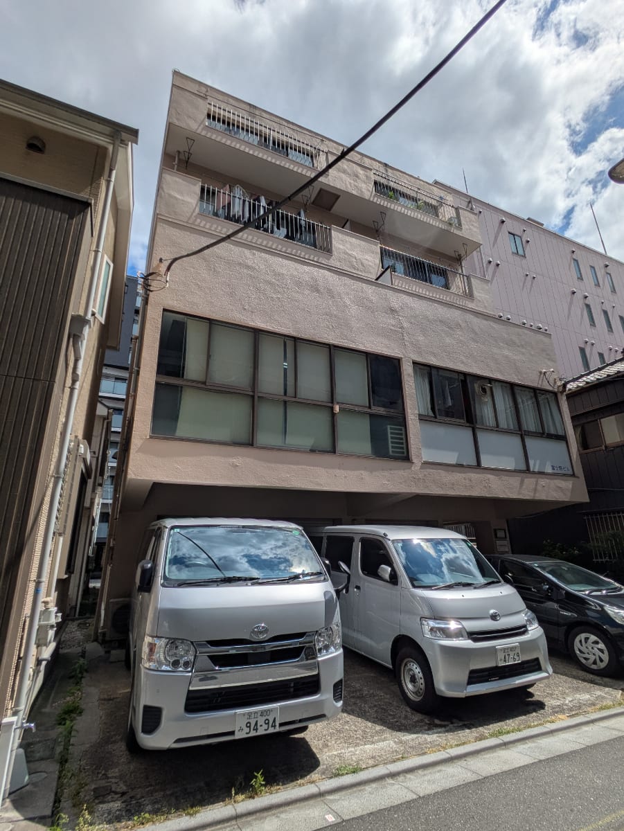 v20250922150703/fresh/building/J00100380912_11
