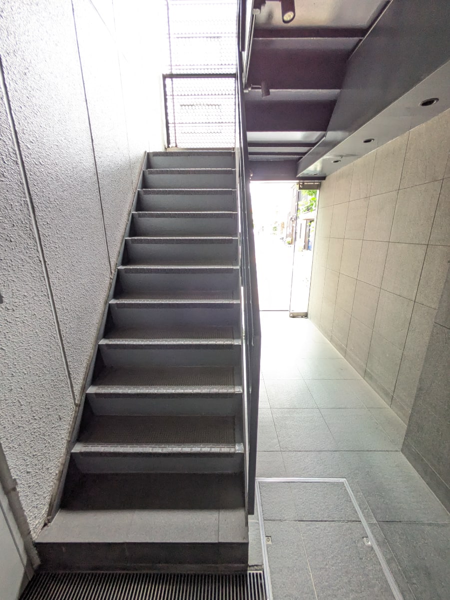 v20250922150703/fresh/building/J00100383664_15