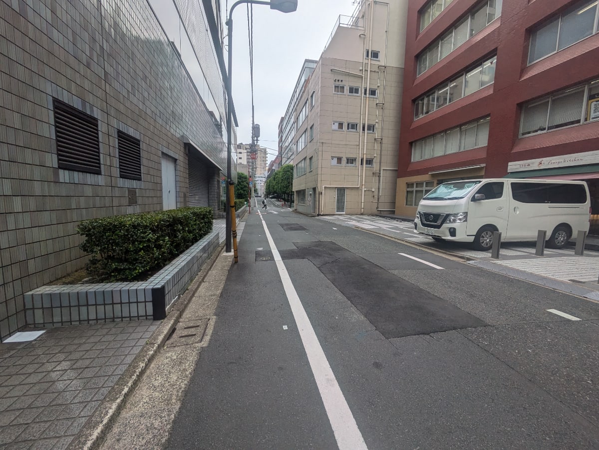 v20250922150703/fresh/building/J00100384166_15