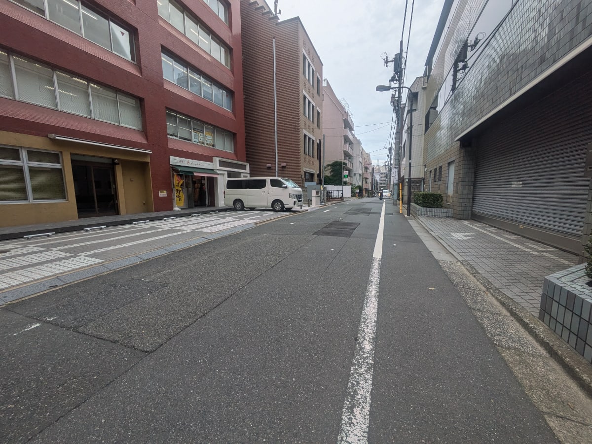 v20250922150703/fresh/building/J00100384166_2