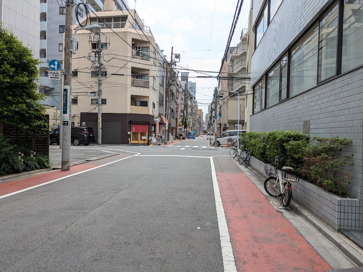 v20250922150703/fresh/building/J00100421870_2