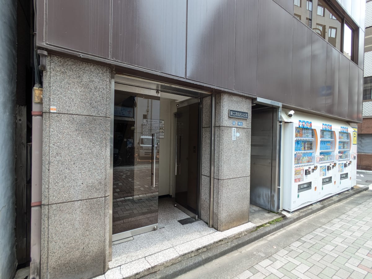 v20250924150708/fresh/building/J00100357802_16