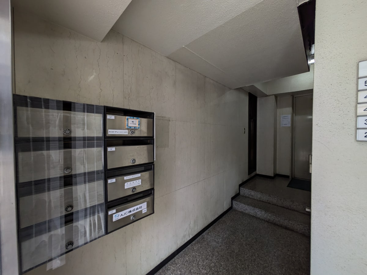 v20250924150708/fresh/building/J00100357802_19