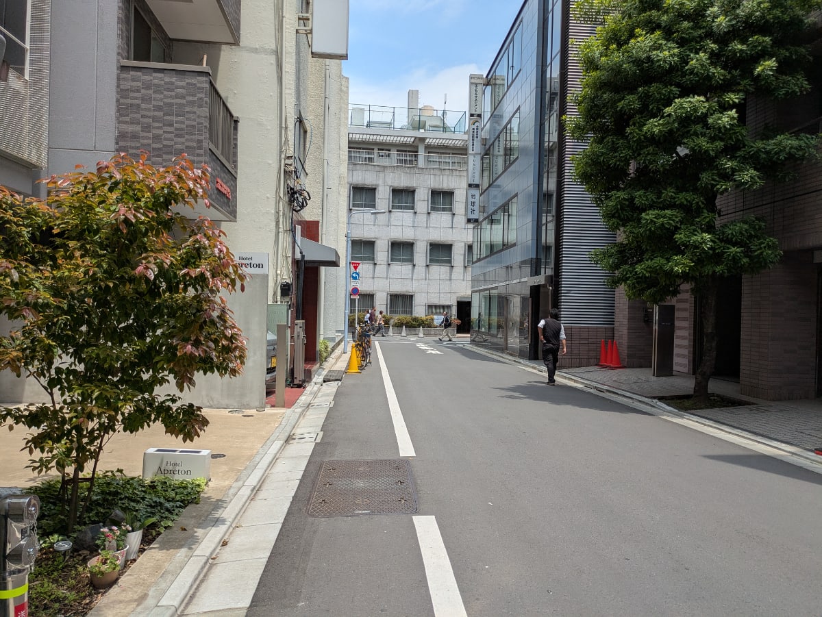 v20250924150708/fresh/building/J00100364324_2