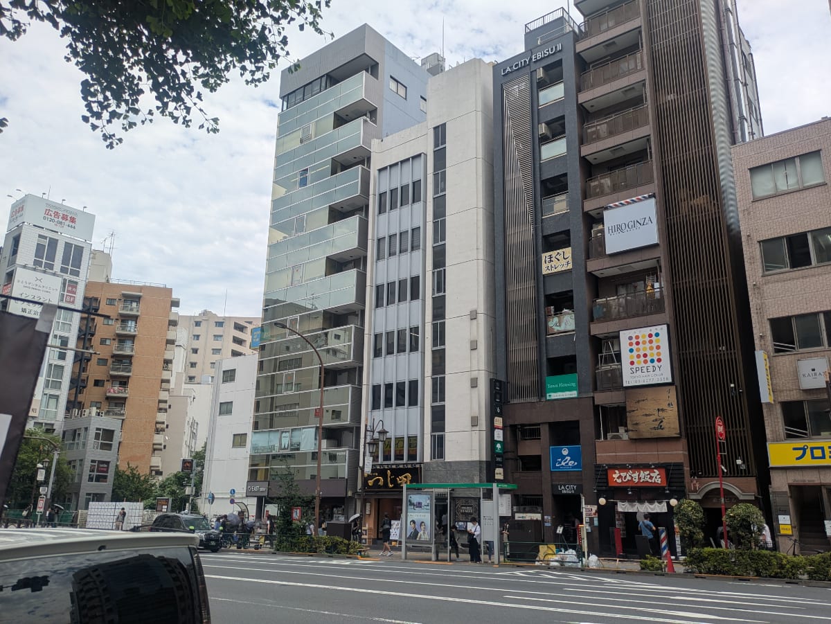v20250924150708/fresh/building/J00100366977_11