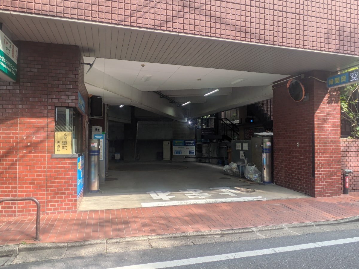 v20250924150708/fresh/building/J00100370195_8