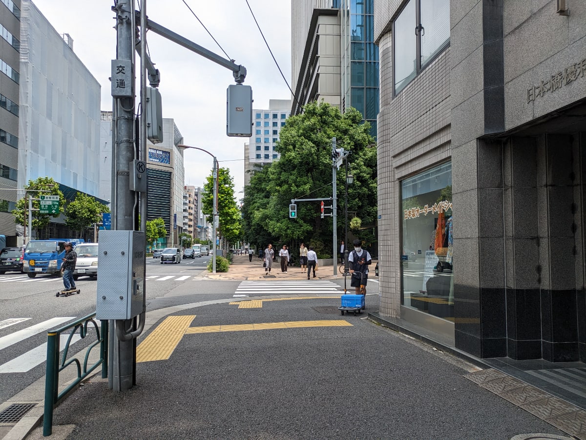 v20250924150708/fresh/building/J00100374220_2
