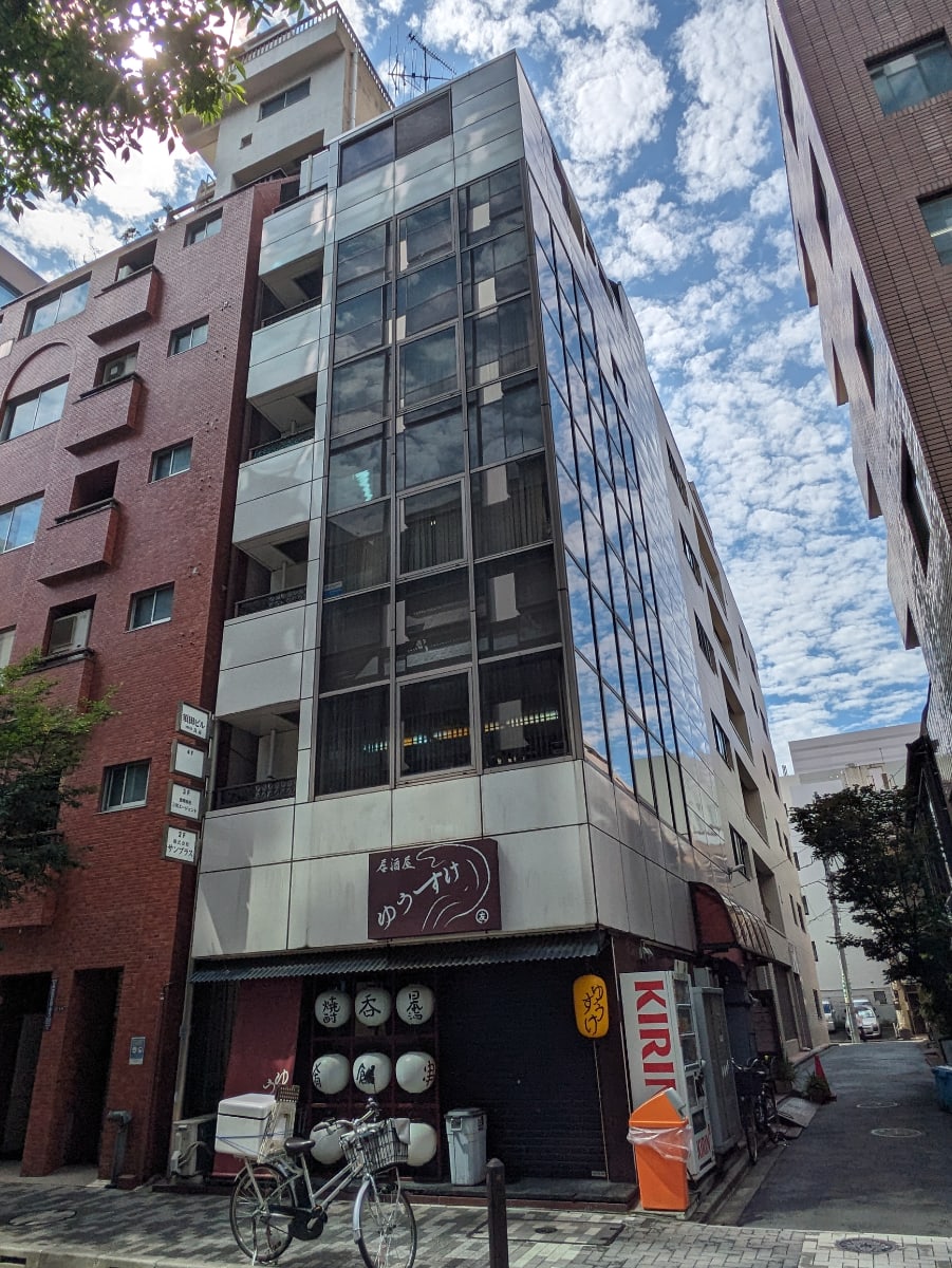 v20250924150708/fresh/building/J00100375285_9