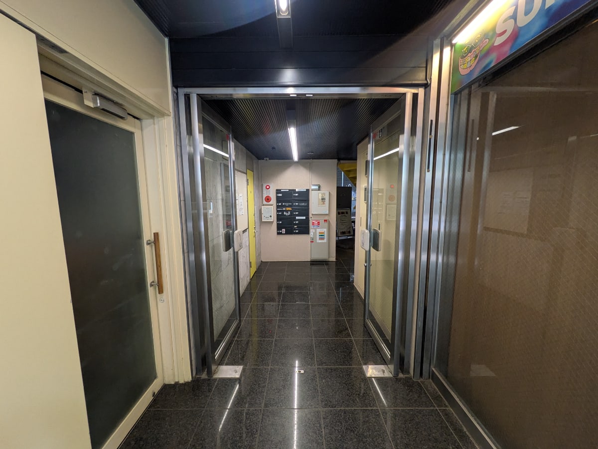 v20250924150708/fresh/building/J00100375634_3