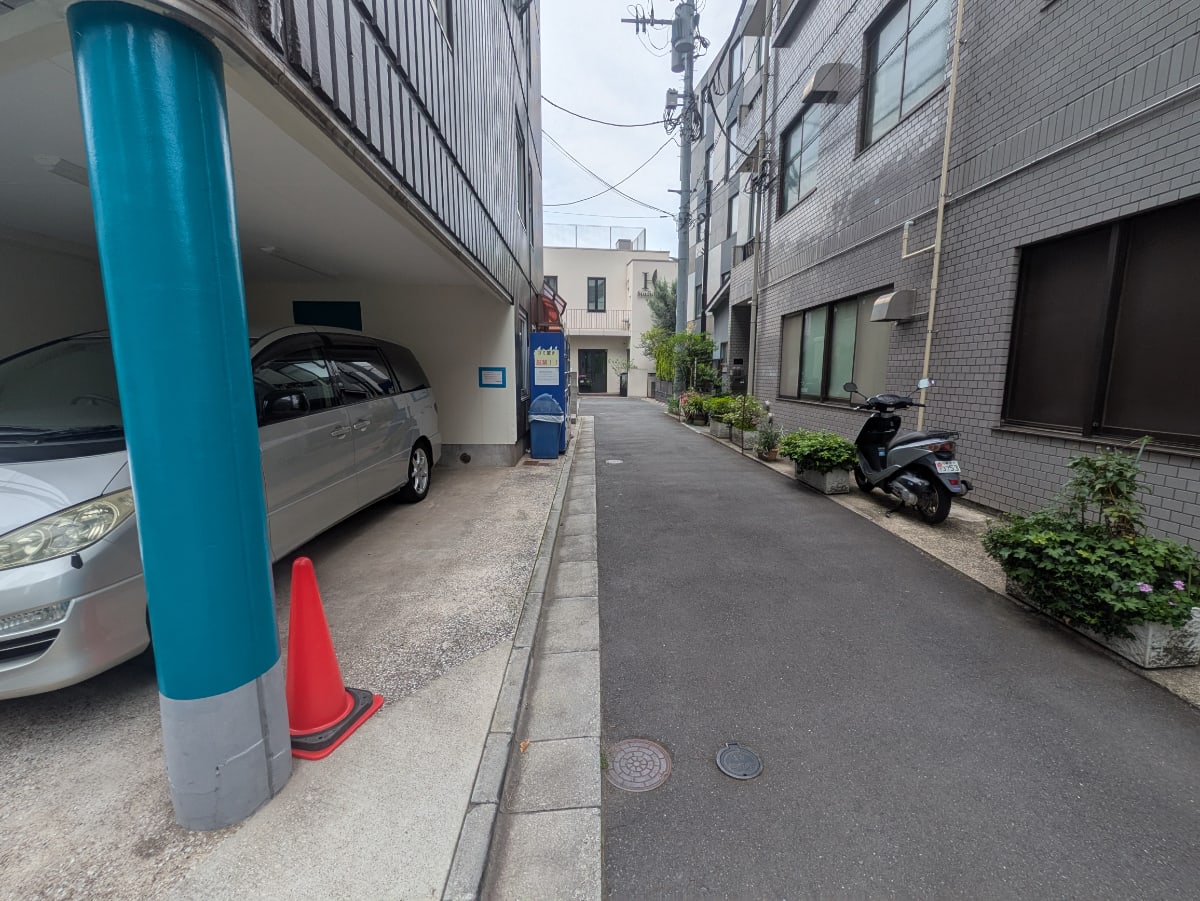 v20250924150708/fresh/building/J00100381068_9