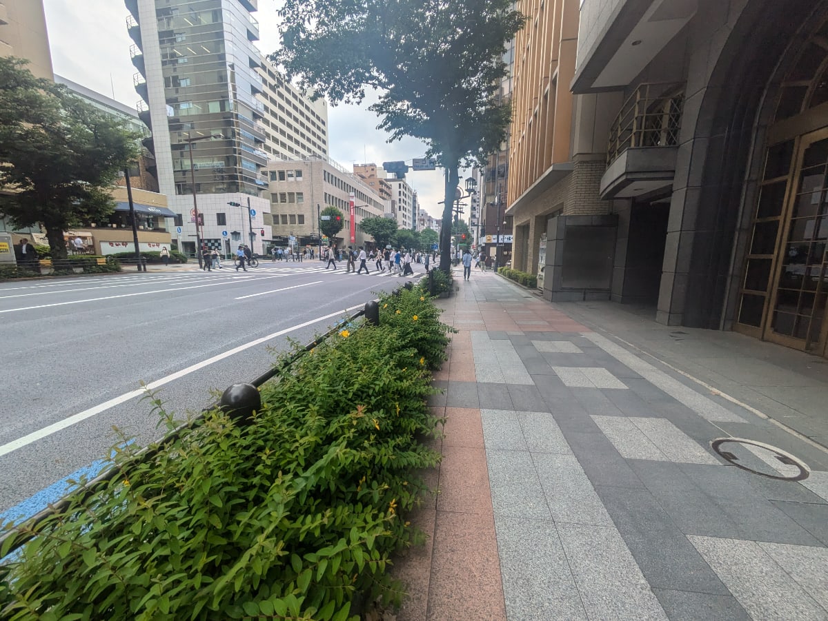 v20250924150708/fresh/building/J00100384243_2