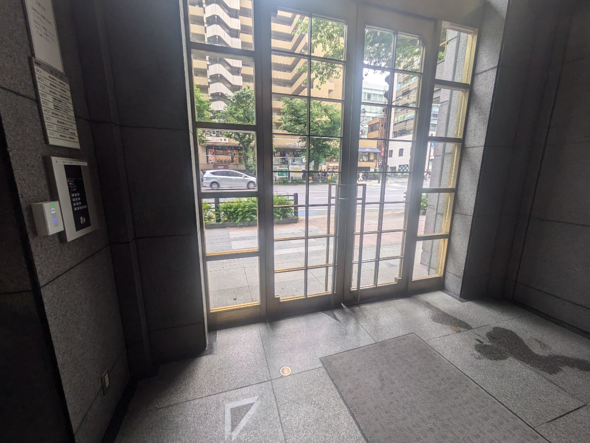 v20250924150708/fresh/building/J00100384243_9