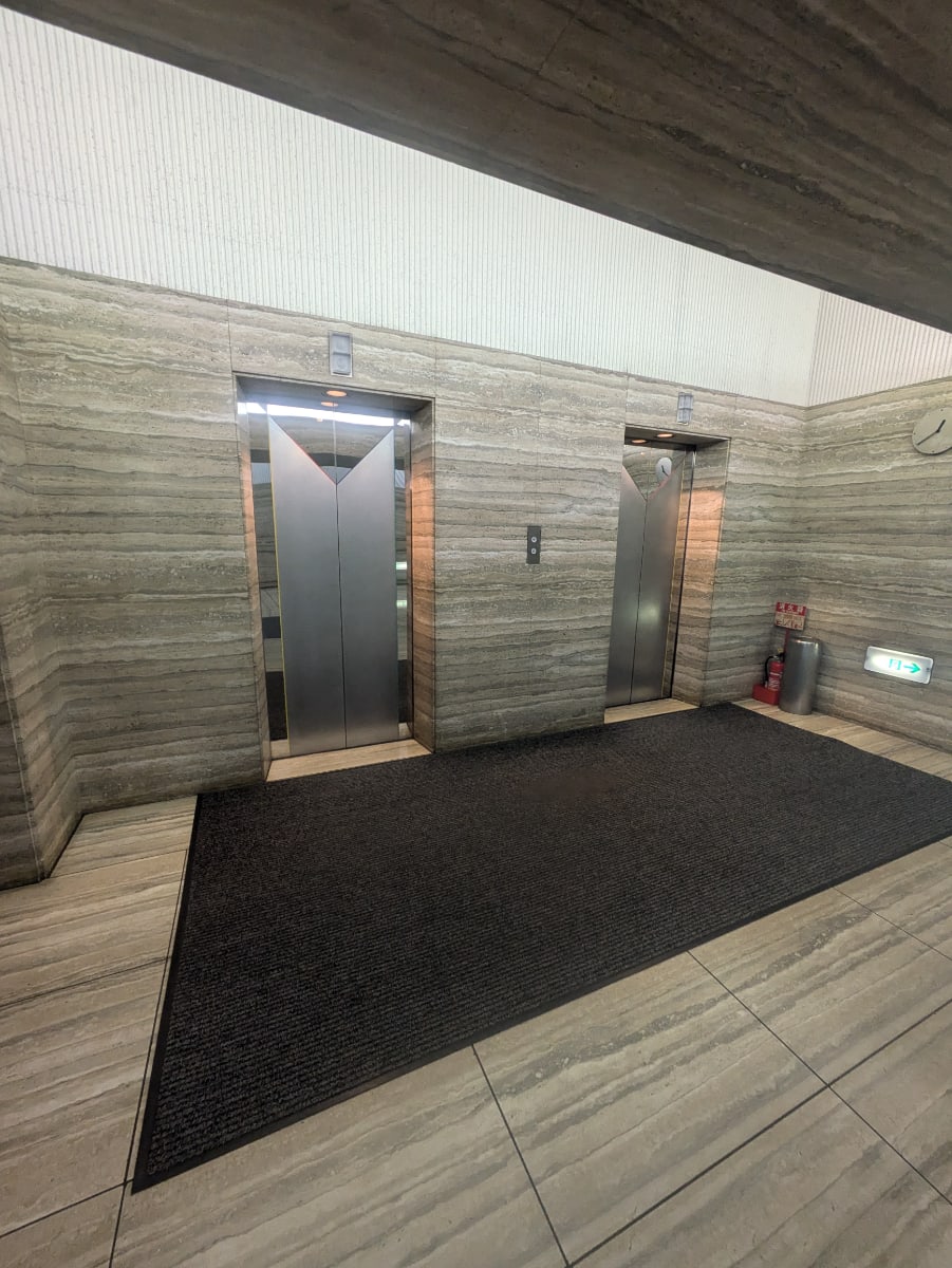 v20250924150708/fresh/building/J00100384244_4