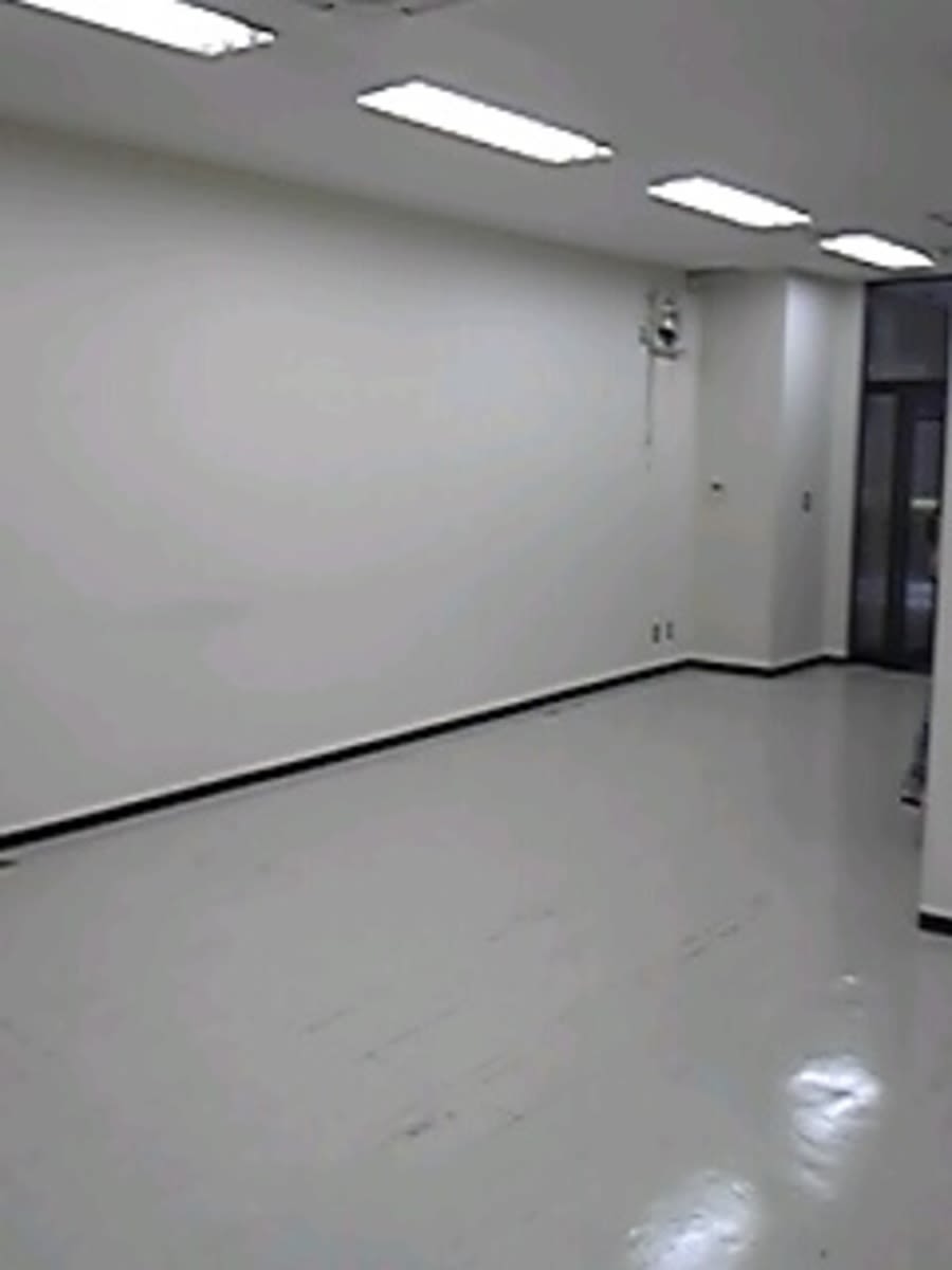 v20250924150708/fresh/building/J00100384281_6
