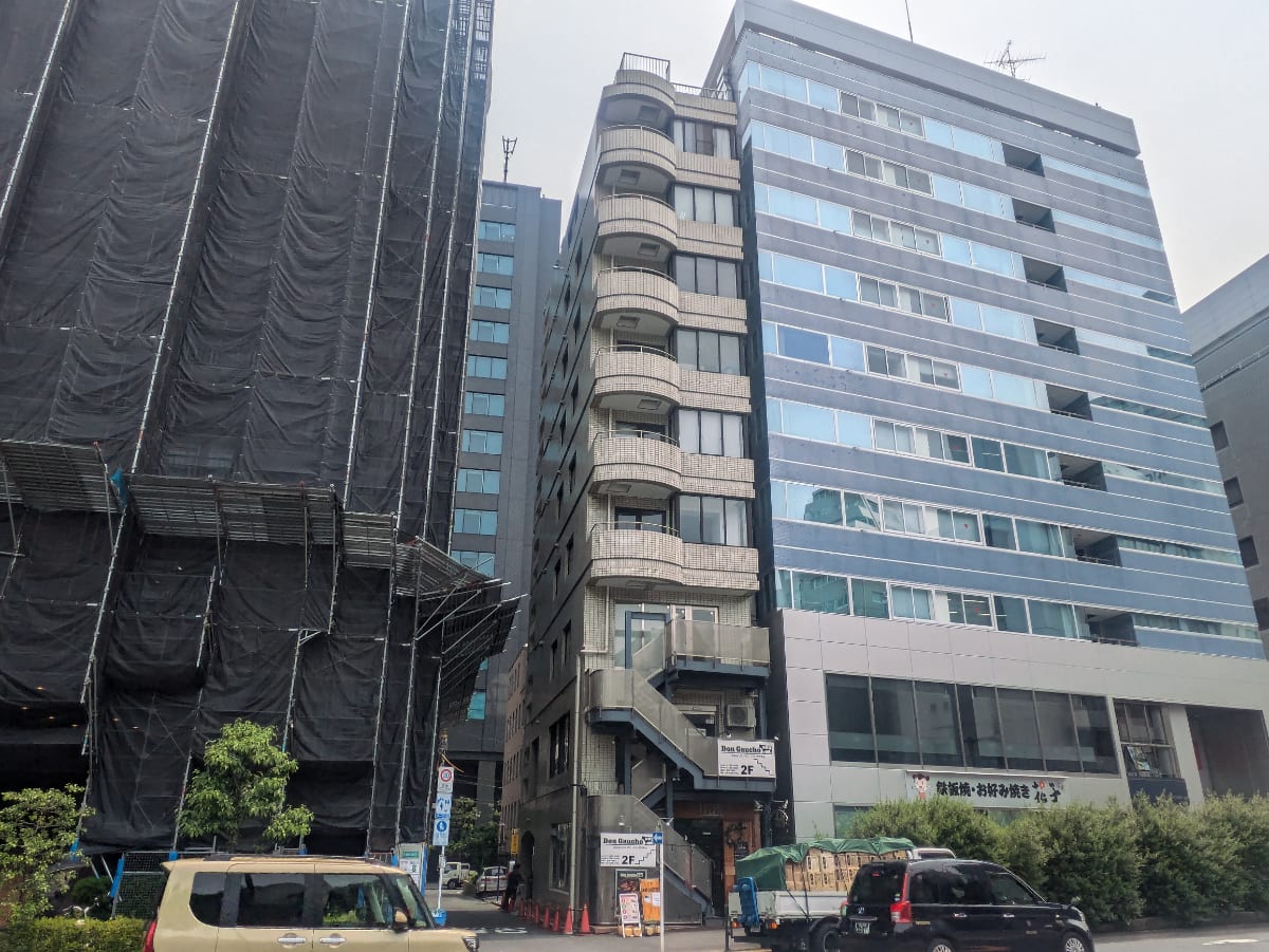 v20250924150708/fresh/building/J00100384281_9