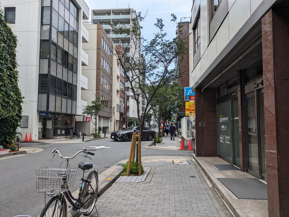 v20250924150708/fresh/building/J00100386102_11