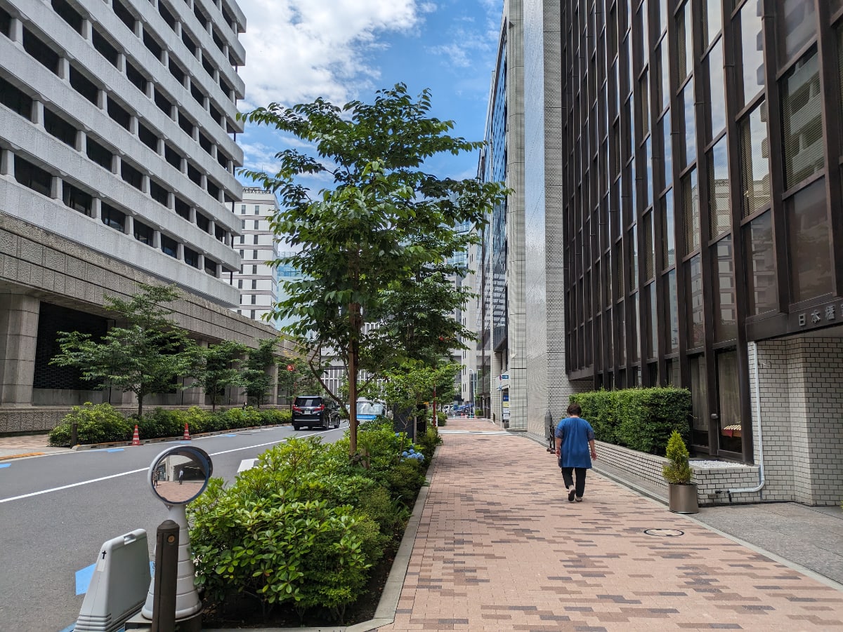 v20250924150708/fresh/building/J00100386195_10