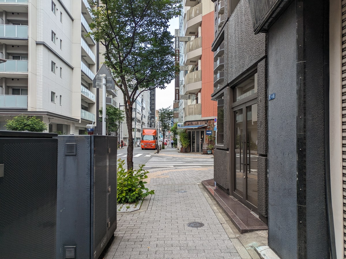 v20250924150708/fresh/building/J00100389160_13