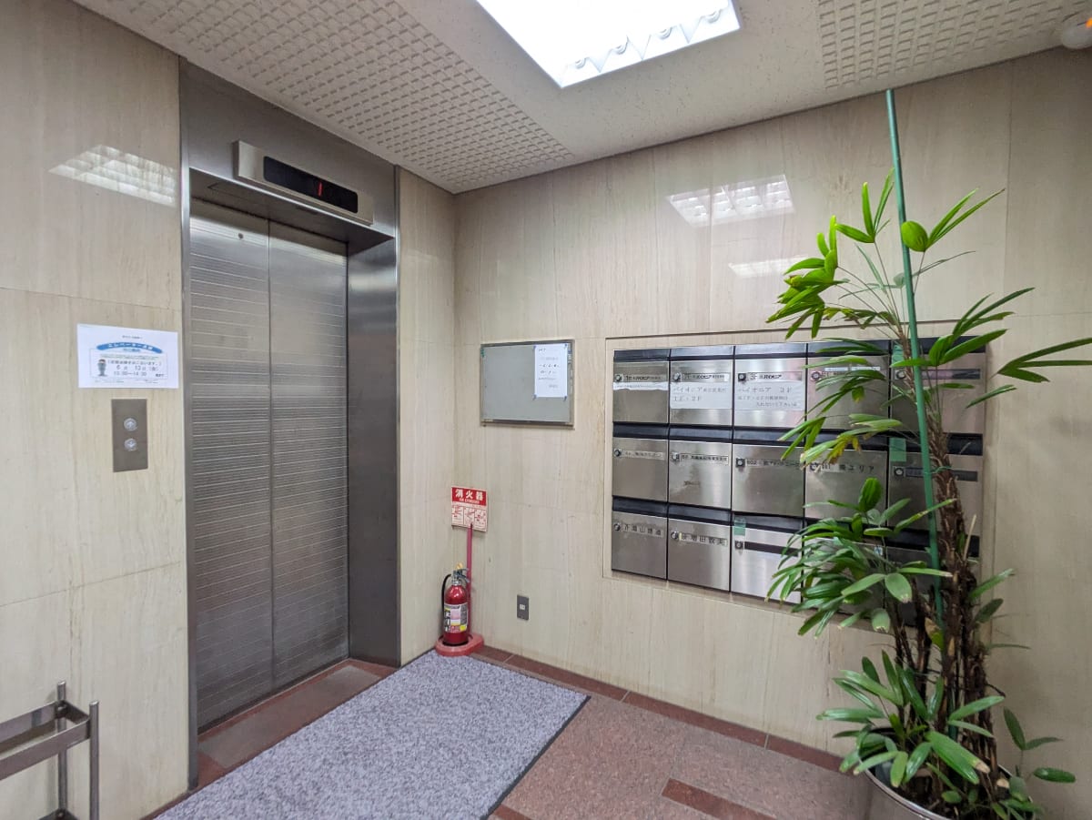 v20250924150708/fresh/building/J00100389685_12