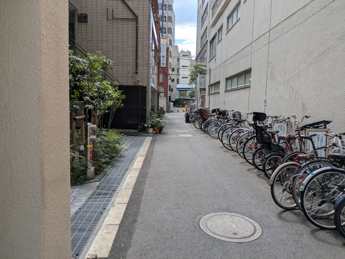 v20250924150708/fresh/building/J00100389853_12